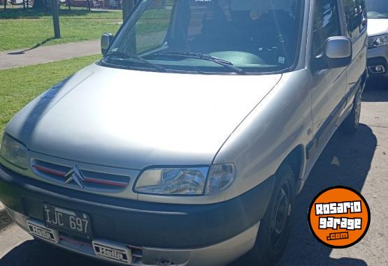 Utilitarios - Citroen BERLINGO MULTIESPACE 2009 Diesel 235Km - En Venta