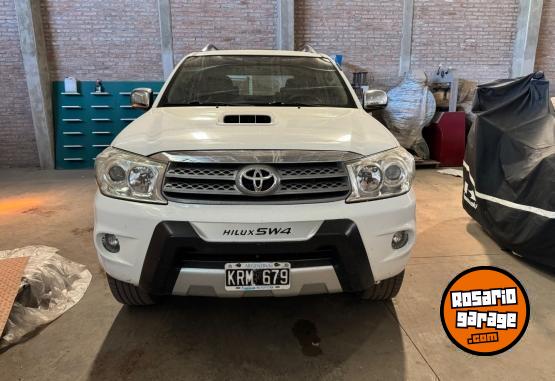 Camionetas - Toyota sw4 srv 2011 Diesel 150600Km - En Venta