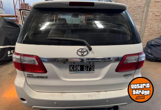 Camionetas - Toyota sw4 srv 2011 Diesel 150600Km - En Venta