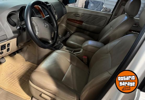 Camionetas - Toyota sw4 srv 2011 Diesel 150600Km - En Venta