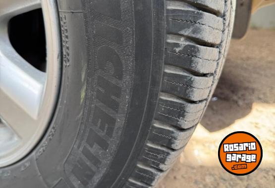 Camionetas - Toyota sw4 srv 2011 Diesel 150600Km - En Venta