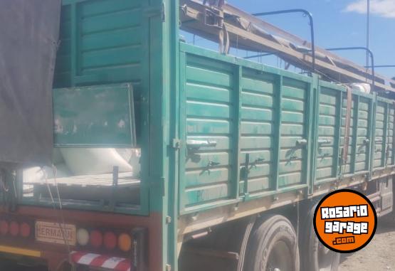 Camiones y Gras - Iveco Eurotech 370 + acoplado Hermann 9.30 - En Venta