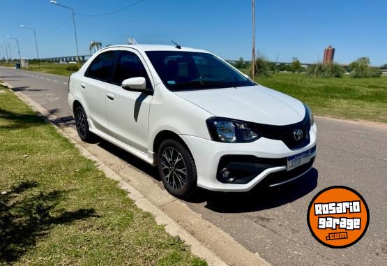 Autos - Toyota Etios XLS PACK 1.5 6 M/T 2023 Nafta 91500Km - En Venta