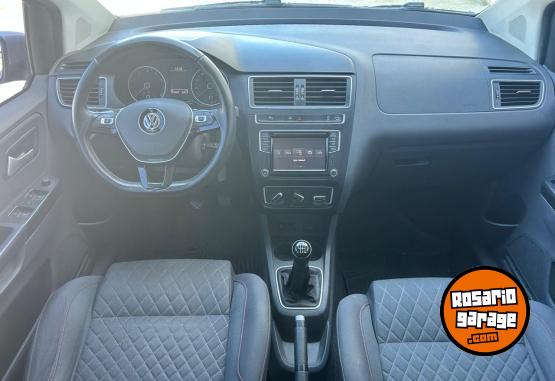 Autos - Volkswagen Suran Cross 2018 Nafta 115000Km - En Venta