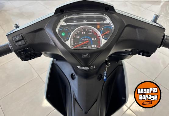 Motos - Honda WAVE 2023 Nafta 600Km - En Venta