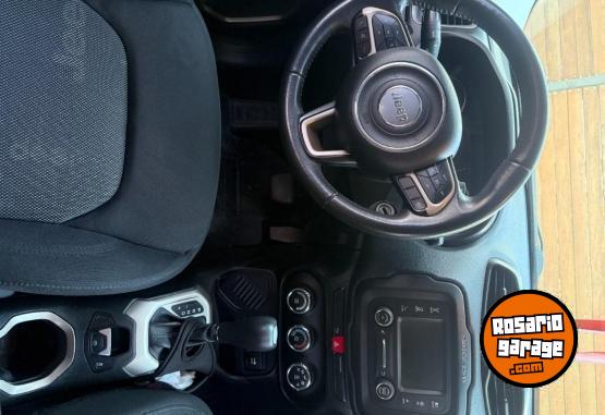 Camionetas - Chrysler JEEP RENEGADE 2017 Nafta 105000Km - En Venta