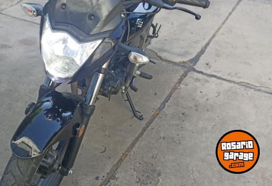 Motos - Suzuki Gixxer 150 2017 Nafta 24780Km - En Venta