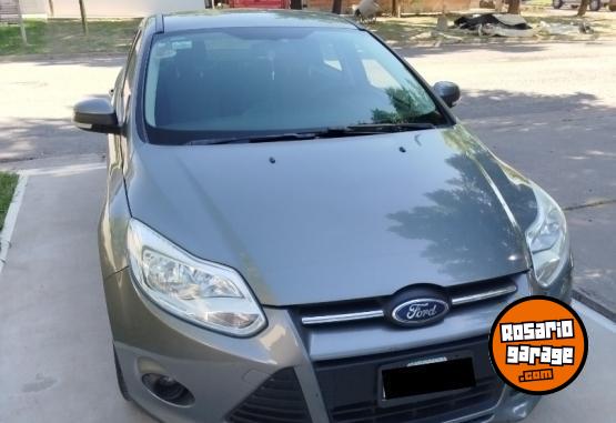 Autos - Ford Focus 2014 GNC 190000Km - En Venta