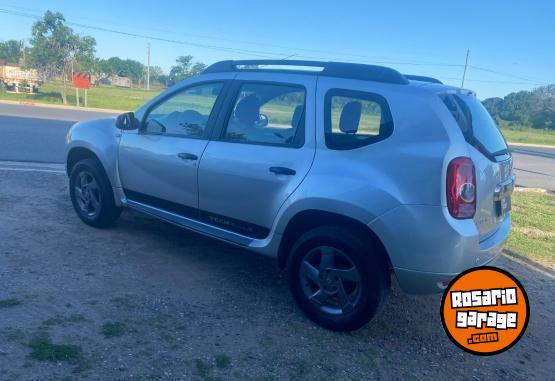 Autos - Renault Duster 1.6 tech road 2015 GNC 138000Km - En Venta