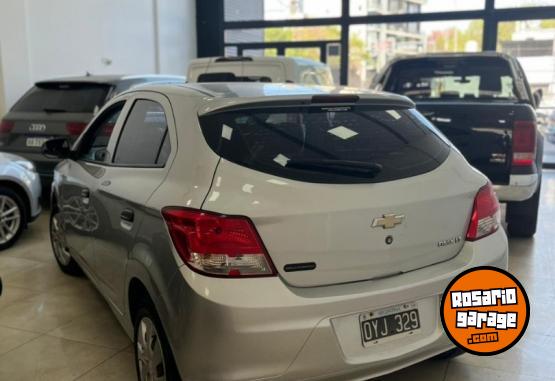 Autos - Chevrolet Onix 1.4 LT 2015 Nafta 105000Km - En Venta
