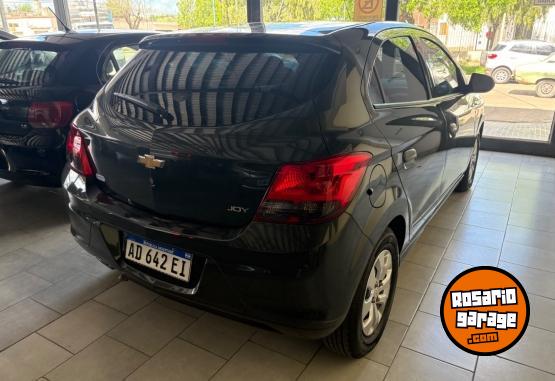 Autos - Chevrolet ONIX JOY + 2019 GNC 30000Km - En Venta