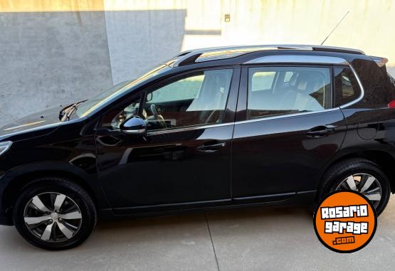 Autos - Peugeot 2008 2016 Nafta 108000Km - En Venta