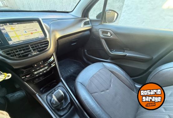 Autos - Peugeot 2008 2016 Nafta 108000Km - En Venta