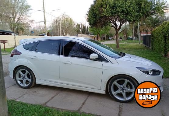 Autos - Ford Focus se plus 2018 Nafta 90000Km - En Venta