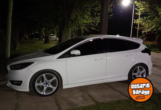 Autos - Ford Focus se plus 2018 Nafta 90000Km - En Venta