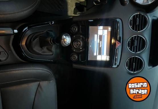 Autos - Peugeot 308 FELINE 2017 Diesel 110000Km - En Venta