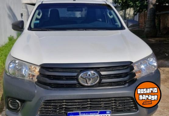 Camionetas - Toyota Hilux 2019 Diesel 110000Km - En Venta