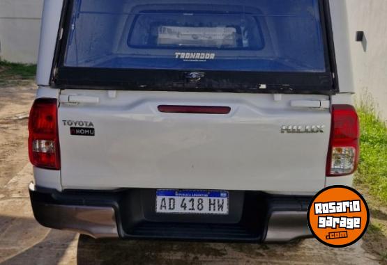 Camionetas - Toyota Hilux 2019 Diesel 110000Km - En Venta