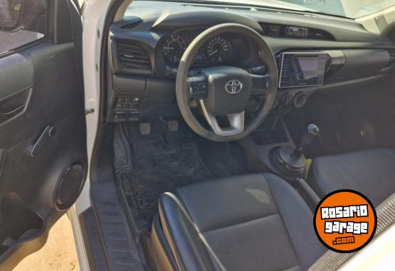 Camionetas - Toyota Hilux 2019 Diesel 110000Km - En Venta