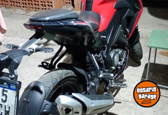 Motos - Benelli 180s 2022 Nafta 14000Km - En Venta