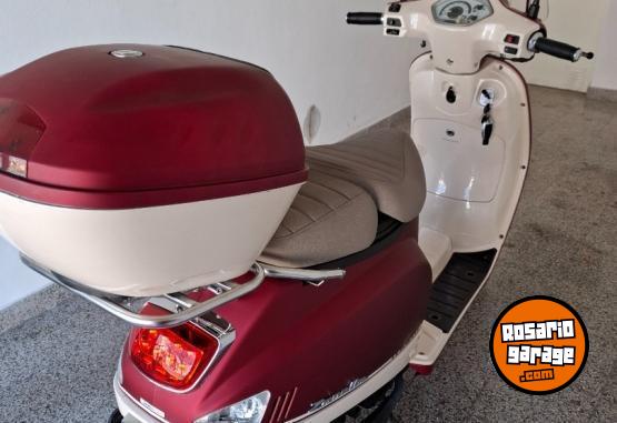 Motos - Zanella Edizione 2024 Nafta 4700Km - En Venta