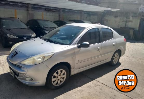 Autos - Peugeot 207 Compact XS HDI 1.4 2011 Diesel 178000Km - En Venta