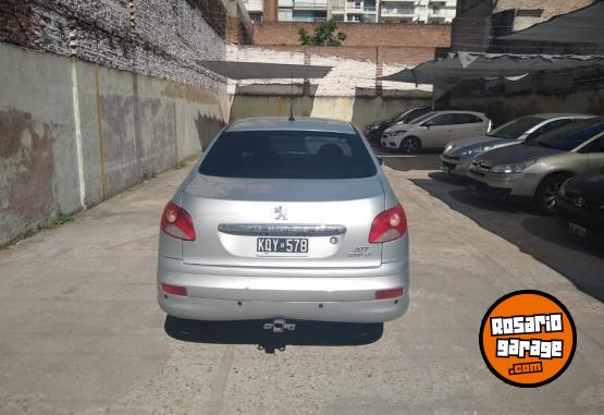 Autos - Peugeot 207 Compact XS HDI 1.4 2011 Diesel 178000Km - En Venta