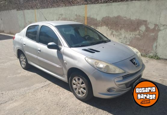 Autos - Peugeot 207 Compact XS HDI 1.4 2011 Diesel 178000Km - En Venta