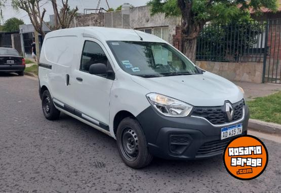 Utilitarios - Renault Kangoo 1.6 nafta furgon 2019 Nafta 140000Km - En Venta