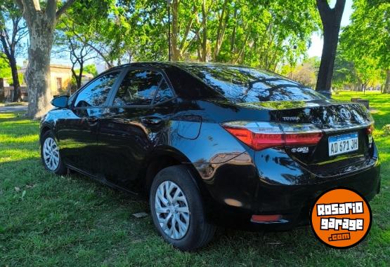 Autos - Toyota TOYOTA COROLLA L/17 1.8 X 2019 Nafta 140000Km - En Venta