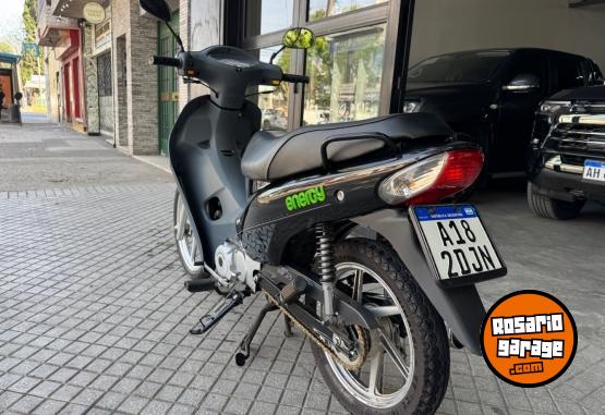 Motos - Corven Energy 110 2023 Nafta 13000Km - En Venta