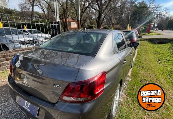 Autos - Peugeot 301 2018 Nafta 100000Km - En Venta