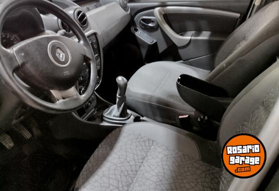 Autos - Renault Duster 1.6 confort plus 2014 GNC 150000Km - En Venta