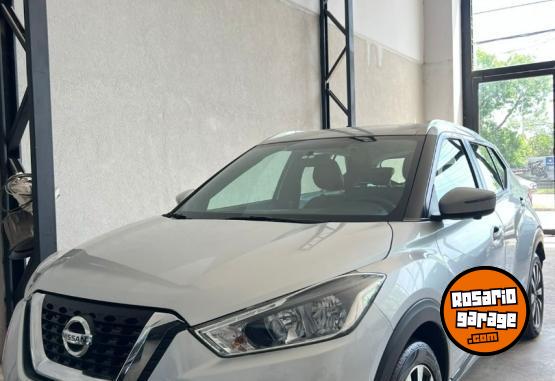 Autos - Nissan KICKS V-DRIVE 2018 Nafta 90000Km - En Venta