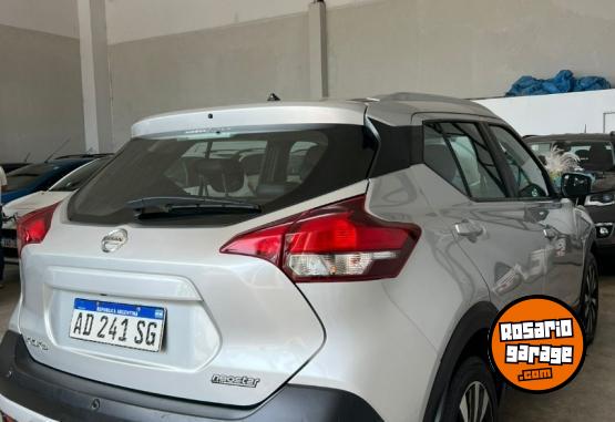 Autos - Nissan KICKS V-DRIVE 2018 Nafta 90000Km - En Venta