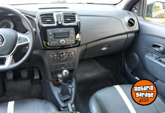 Autos - Renault Sandero 2023 Nafta 19000Km - En Venta