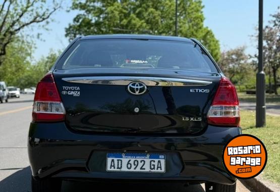 Autos - Toyota Etios 2019 Nafta 95000Km - En Venta