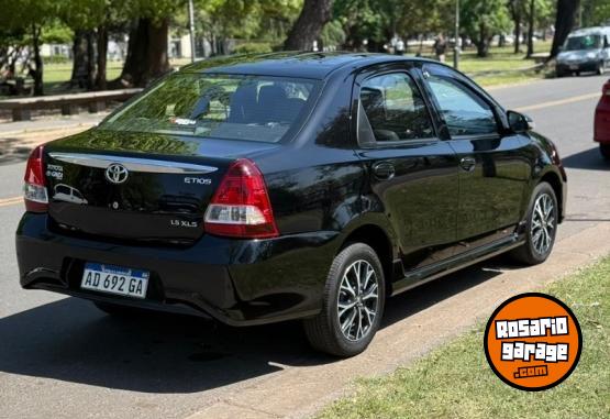 Autos - Toyota Etios 2019 Nafta 95000Km - En Venta