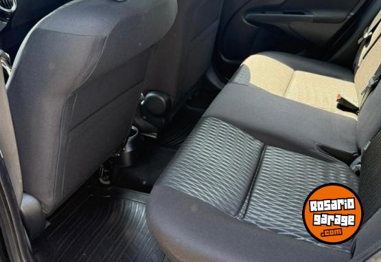 Autos - Toyota Etios 2019 Nafta 95000Km - En Venta