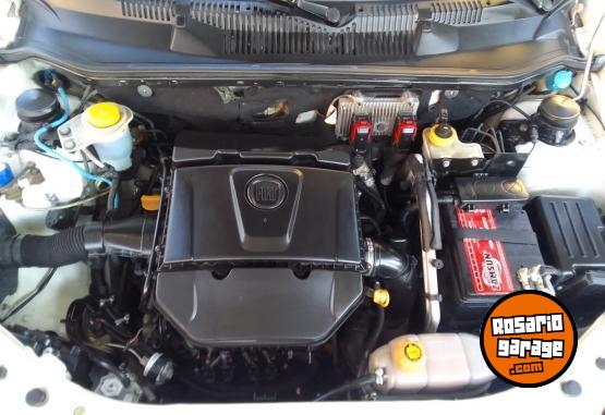 Autos - Fiat Palio adventure 2017 GNC 140000Km - En Venta