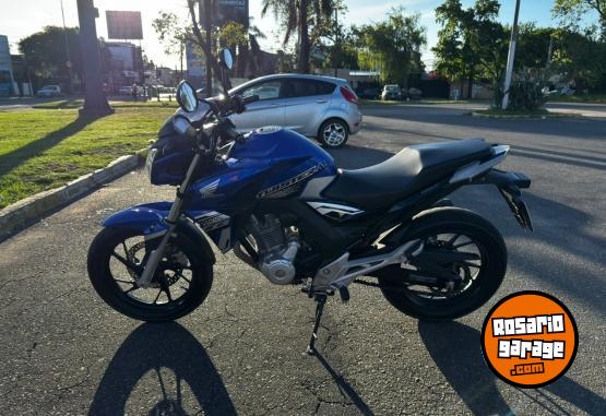 Motos - Honda Cb twister 250 2022 Nafta 9900Km - En Venta