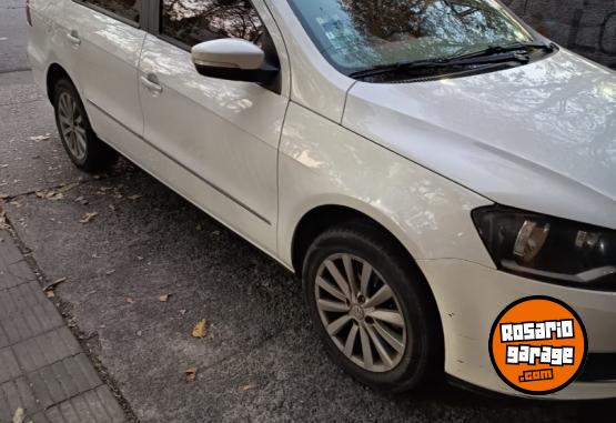 Autos - Volkswagen Voyage Highline 1.6 2016 Nafta 94000Km - En Venta