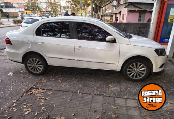 Autos - Volkswagen Voyage Highline 1.6 2016 Nafta 94000Km - En Venta