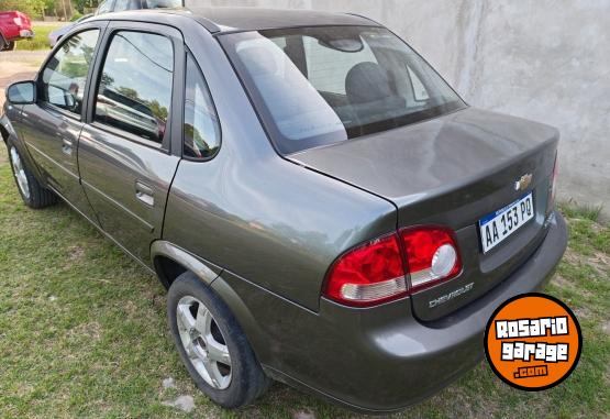 Autos - Chevrolet Classic 2016 Nafta 123000Km - En Venta
