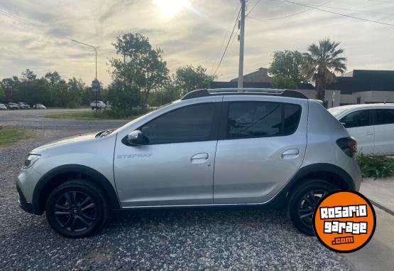 Autos - Renault Stepway Intens 1.6 2024 Nafta 32000Km - En Venta