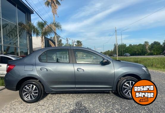Autos - Renault Logan Intens 1.6 2023 Nafta 42000Km - En Venta