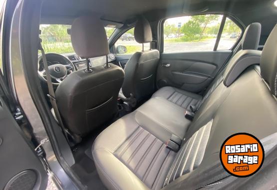 Autos - Renault Logan Intens 1.6 2023 Nafta 42000Km - En Venta