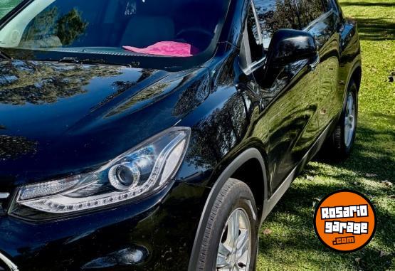Autos - Chevrolet Tracker 2018 Nafta 128000Km - En Venta
