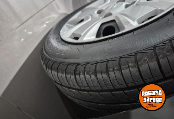 Autos - Ford Ka 1.0 con aire 2012 Nafta 106000Km - En Venta