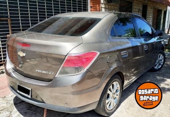 Autos - Chevrolet PRISMA LTZ 2013 GNC 197000Km - En Venta